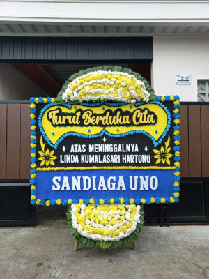 Papan Bunga Duka di Selawi